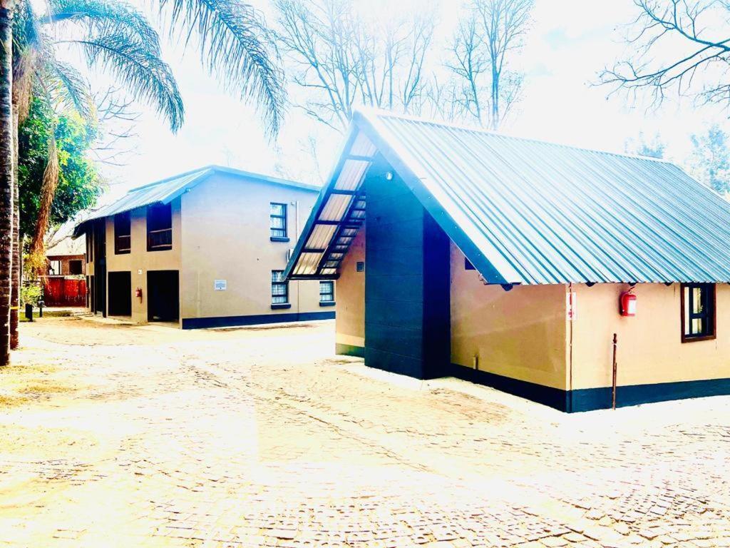 Ndalo Lodge Mbombela Exterior photo